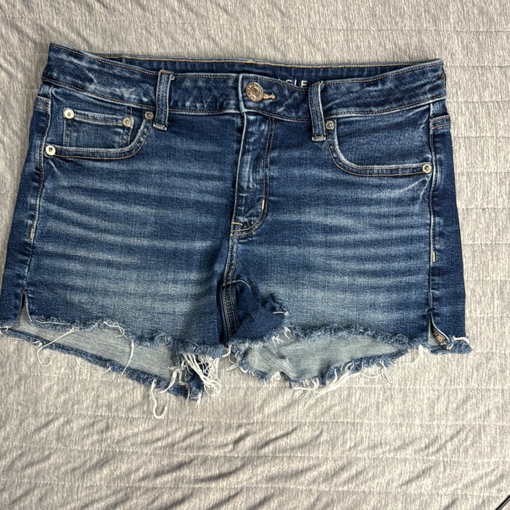 American Eagle Outfitters Blue Jean Shorts Distressed Frayed Hem